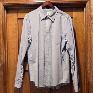 Lands' End Men's Light Blue Button Down Shirt